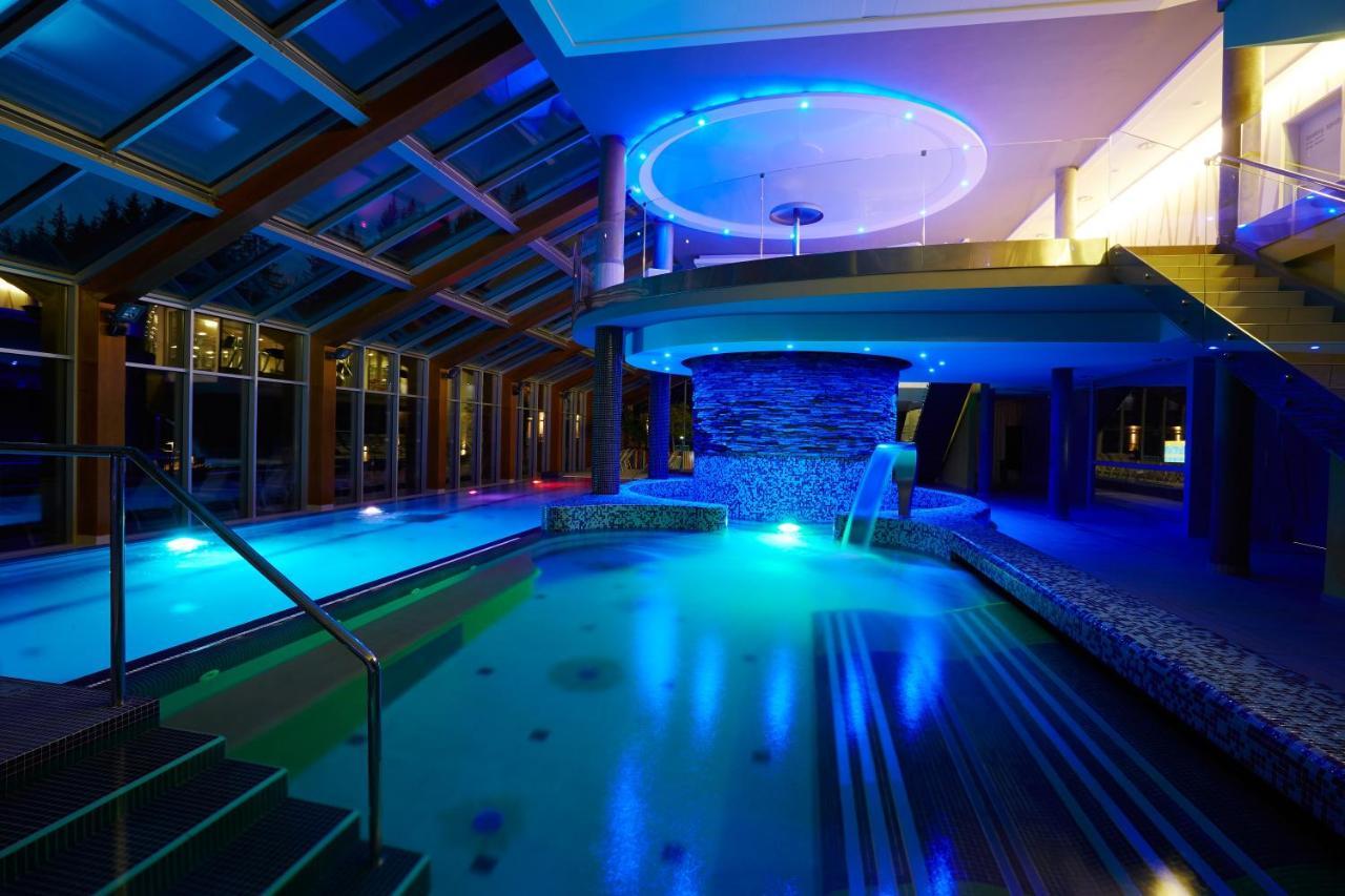 Spa Hotel Lanterna Velke Karlovice Bagian luar foto