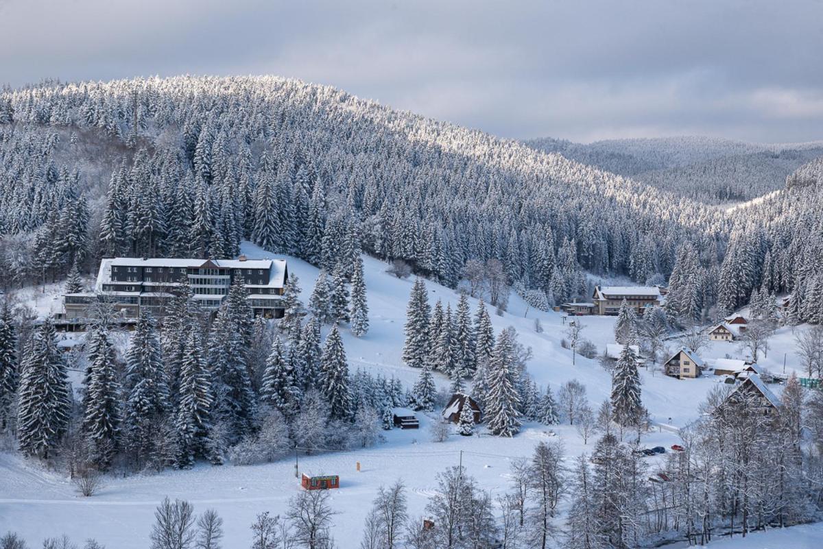 Spa Hotel Lanterna Velke Karlovice Bagian luar foto